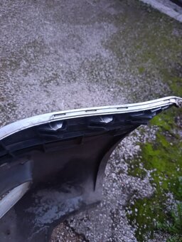 Predný nárazník škoda superb 1 + vzpera - 7