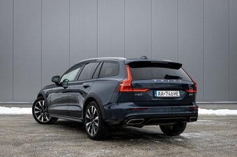 Volvo V60 Cross Country D4 AWD Pro AUTO. - 7