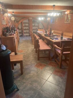 NA PRENÁJOM kancelárie v RD, samostatný byt a vínna pivnic - 7
