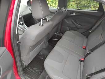 Ford Focus 1,6 benzín turbo - 7