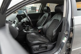 Volkswagen Passat 2.0 TDI Comfortline 4-Motion - 7