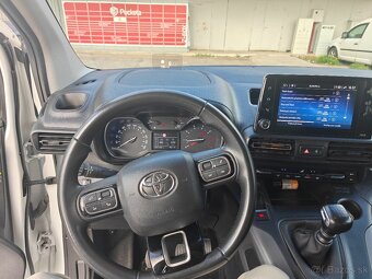 Toyota Proace City Verso 1.5 diesel 96kW (130hp) 7 miestna - 7
