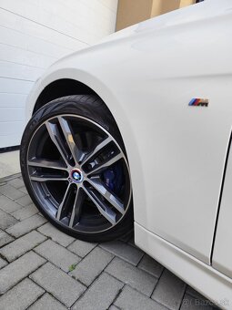 BMW 320i combi f31 M shadow line - 7