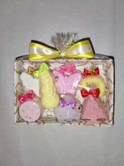 Malá darčeková Vianočná sada šumiviek do kúpeľa - 7