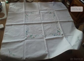 Predaj ručne vyšívaného prestierania - 7