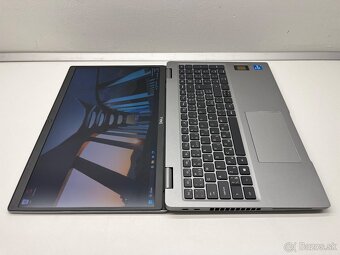 Dell Latitude 5520 15.6" i7-1145G7/16GB/256GB/FHD/IPS/ZAR12 - 7