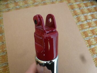 Zadné tlmiče Jawa polbubon. - 7