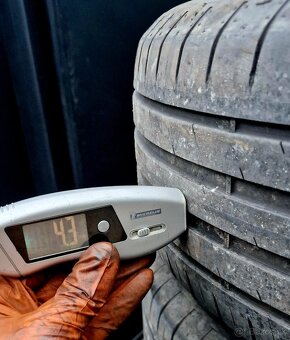 205/55r16 Goodyear Efficient Grip - 7