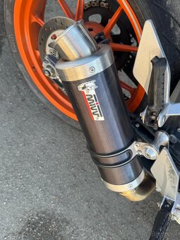 Predám KTM 390 Duke - 7