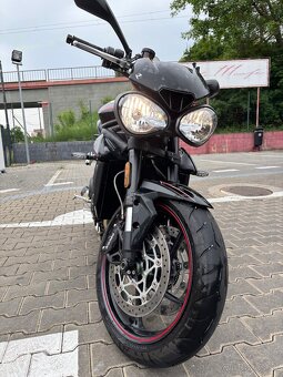Triumph 900 speed triple - 7