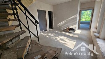 Predaj rodinného domu s garážou vo Zvolene - mestská časť Mô - 7