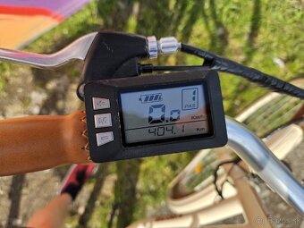 Mestský elektrický bicykel - 7