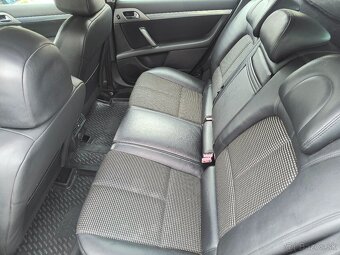Peugeot 407 SW - 7