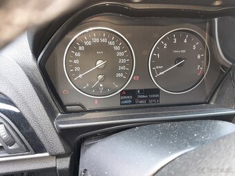 BMW 116i - 7