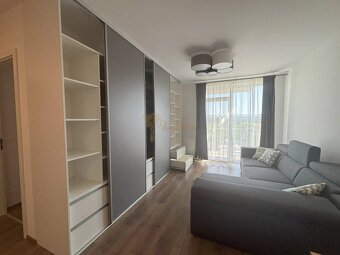 2-izb. byt, Bystrická ul., Devínska Nová Ves, pivnica, park. - 7