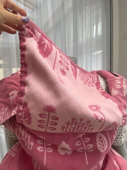 Nosic Be Lenka, zvacseny toddler, satka Sestrice Herbs Eve - 7