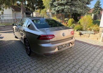 Volkswagen Passat 2,0 BiTDI 4x4 Highline Top sta nafta - 7