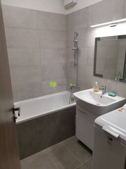 Luxury Golden Apartment na prenájom Košice staré mesto- Mly - 7