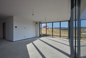✨ AKCIA:v Hybe Exkluzívna Novostavba Rodinného Domu 4i – ✨ - 7