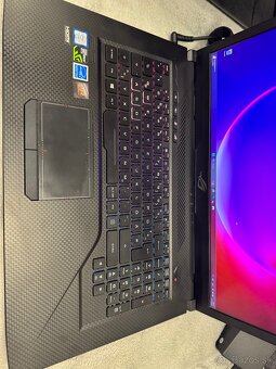 Asus ROG Strix Scar GL703 GM - 7
