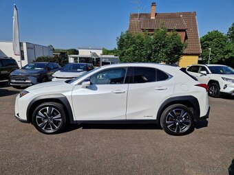 Lexus UX Hybrid 135 kW (184 PS) - 7