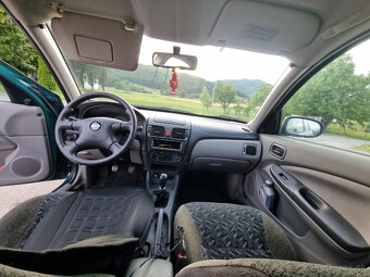 Nissan Almera 1.5 N16 benzín 149000km - 7