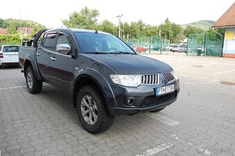 Mitsubishi L 200 - 7