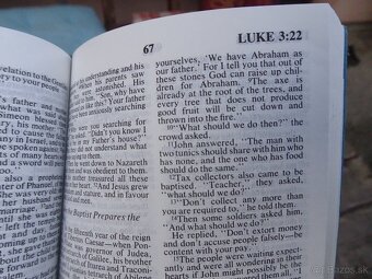 Predám  Bibliu-Novy Testament a Žalmy-v modernej angličtine - 7