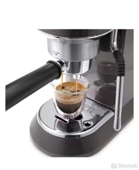 DeLonghi Dedica EC 685.R – štýlový pákový kávovar, nový, -30 - 7