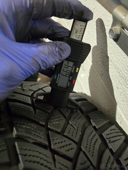 Zimná Sada Mercedes 225/40 R19 GoodYear - 7