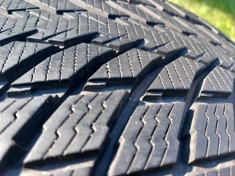 245/45 r18 zimne pneumatiky nokian - 7