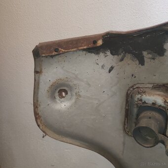 Predný pravý blatník škoda 100 - 7