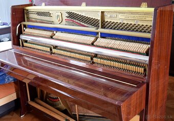 Petrof akusticke pianino, klavir - 7