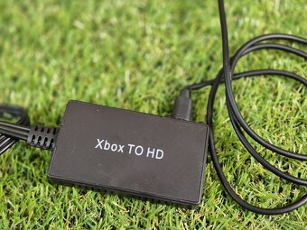 Original Xbox (v1.4), 2 ovládače, Burnout, Fifa, Madden - 7