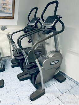 Predám profesionálne fitness stroje TECHNOGYM - 7