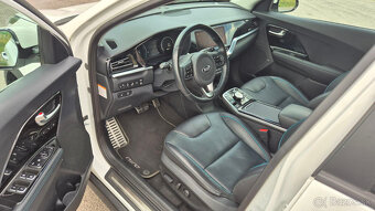 KIA Niro EV 64.8 kWh Platinum mod.2022 v záruke - 7