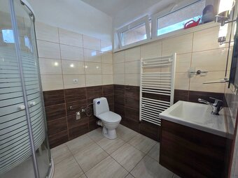 Veľký 6 izbový rodinný dom - Rakoľuby - 7