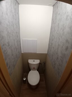 Prenajmem NEZARIADENÝ 2 izbový byt - 7