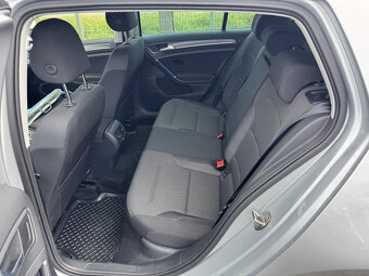 Volkswagen e-Golf 7.5 Facelift 100KW 2020 - odpočet DPH - - 7