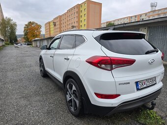 HYUNDAI TUCSON 2,0 CRDI 4WD - 7