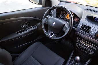 Renault Mégane Grandtour Energy TCe 115 Limited - 7