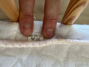 Detská postieľka s kolieskami a s matracom - 7