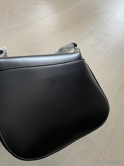 Čierna dámska kabelka Prada - 7