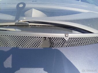 Predám PEUGEOT 8O7, r.v. 2006 - 7