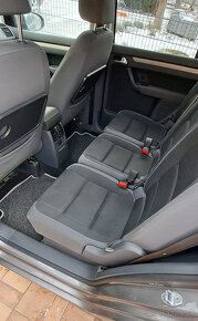 Predám Volkswagen Touran 1.4 TSI freestyle. - 7