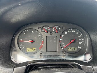 GOLF 4 1.9TDI - 7
