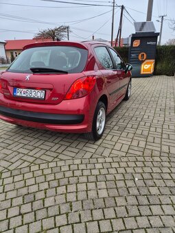 Predam Peugeot 207 1.4 - 7