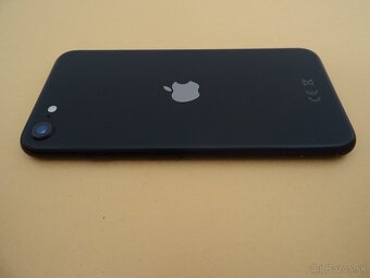 iPhone SE 2020 64GB - ZÁRUKA 1 ROK - 7