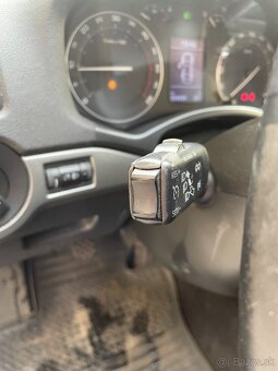 Octavia 2 1.9 TDI 77kw - 7