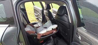 Citroen C5 (X7) 2,2 bi-turbo - 7